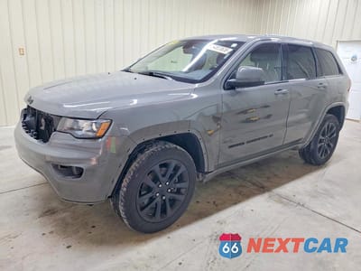2022 JEEP GRAND CHEROKEE LAREDO E 1C4RJFAG2NC146683 - główne zdjęcie licytacji z USA - miniatura