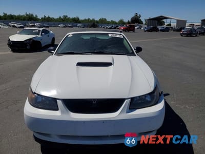 Piąte zdjęcie samochodu w środku: 2004 FORD MUSTANG GT VIN:1FAFP45X14F238273 - miniatura
