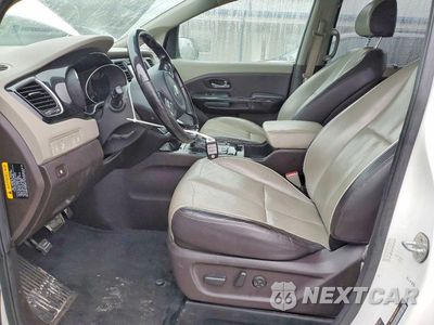 Zdjęcie 7 z 13 samochodu: 2015 KIA SEDONA SXL VIN:KNDME5C15F6033473 - miniatura