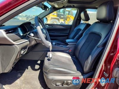 Zdjęcie 7 z 13 samochodu: 2024 JEEP GRAND CHEROKEE LAREDO VIN:1C4RJHAG9RC187376 - miniatura