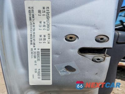 Zdjęcie 12 z 12 samochodu: 2005 DODGE NEON SRT-4 VIN:1B3ES66S45D139531 - miniatura