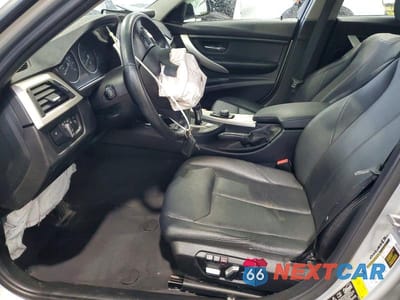 Zdjęcie 7 z 12 samochodu: 2015 BMW 320 I XDRIVE VIN:WBA3C3G50FNS75092 - miniatura
