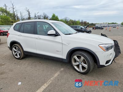 Czwarte zdjęcie samochodu z boku: 2017 BMW X3 XDRIVE28I VIN:5UXWX9C33H0T25008 - miniatura