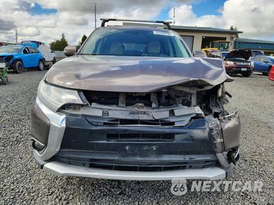 Piąte zdjęcie samochodu w środku: 2016 MITSUBISHI OUTLANDER SE VIN:JA4AZ3A31GZ011027 - miniatura