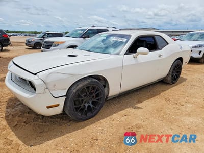2009 DODGE CHALLENGER R 2B3LJ54T49H599071 - główne zdjęcie licytacji z USA - miniatura