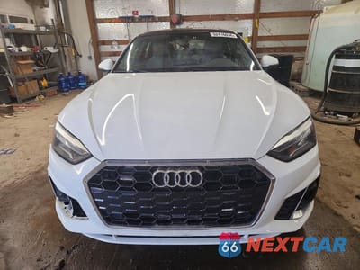 Piąte zdjęcie samochodu w środku: 2022 AUDI A5 PREMIUM 45 VIN:WAUDACF53NA008756 - miniatura
