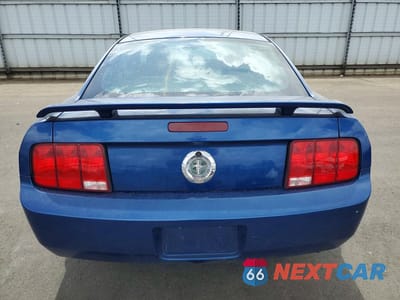 Zdjęcie 6 z 12 samochodu: 2006 FORD MUSTANG VIN:1ZVFT80N465176862 - miniatura