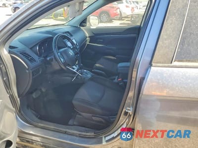 Zdjęcie 7 z 12 samochodu: 2017 MITSUBISHI OUTLANDER SPORT ES VIN:JA4AR3AU9HZ018026 - miniatura