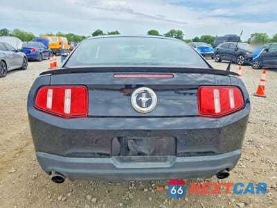 Zdjęcie 6 z 12 samochodu: 2011 FORD MUSTANG VIN:1ZVBP8AM8B5151577 - miniatura