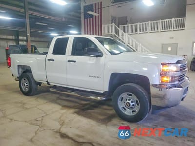 Czwarte zdjęcie samochodu z boku: 2016 CHEV SILVERADO K2500 HEAVY DUTY VIN:1GC2CUEG0GZ418528 - miniatura