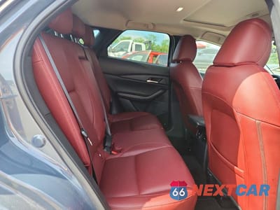 Zdjęcie 11 z 13 samochodu: 2025 MAZDA CX-30 AWD S CARBON EDITION VIN:3MVDMBCM7SM812443 - miniatura