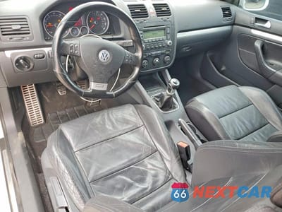 Zdjęcie 8 z 12 samochodu: 2006 VOLKSWAGEN NEW GTI VIN:WVWEV71K86W069959 - miniatura