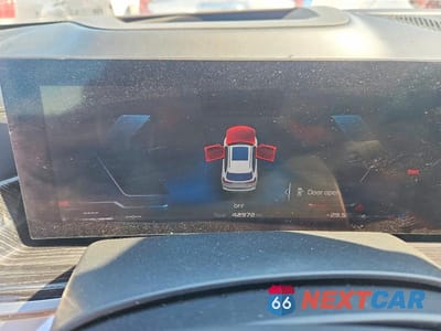 Zdjęcie 9 z 12 samochodu: 2025 BMW X5 M60I VIN:5UX33EU05S9W95715 - miniatura