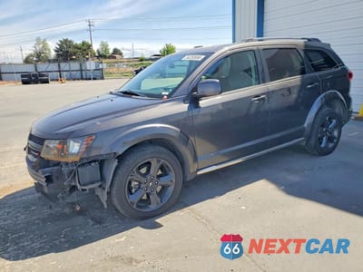 2018 DODGE JOURNEY CROSSROAD 3C4PDDGG3JT449335 - główne zdjęcie licytacji z USA - miniatura