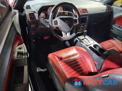 Zdjęcie 8 z 13 samochodu: 2013 DODGE CHALLENGER R VIN:2C3CDYBT1DH529406 - miniatura
