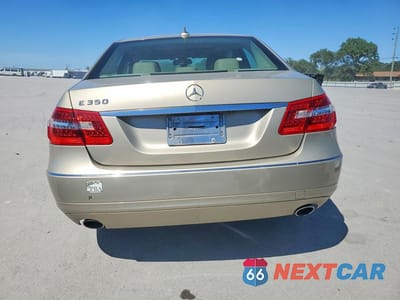 Zdjęcie 6 z 12 samochodu: 2011 MERCEDES-BENZ E 350 VIN:WDDHF5GB0BA282732 - miniatura