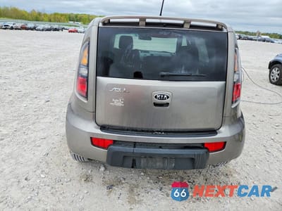 Zdjęcie 6 z 14 samochodu: 2011 KIA SOUL + VIN:KNDJT2A21B7215694 - miniatura