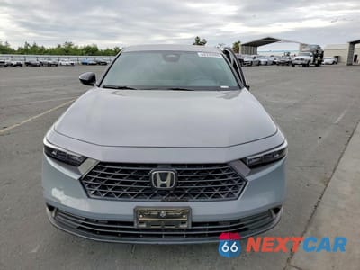 Piąte zdjęcie samochodu w środku: 2025 HONDA ACCORD HYBRID SPORT VIN:1HGCY2F54SA041265 - miniatura