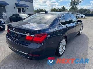 Trzecie zdjęcie samochodu z tyłu: 2015 BMW 750 XI VIN:WBAYB6C5XFD965910 - miniatura