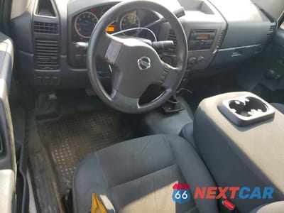 Zdjęcie 8 z 12 samochodu: 2010 NISSAN TITAN XE VIN:1N6BA0CH1AN300025 - miniatura