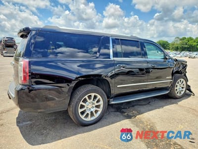 Trzecie zdjęcie samochodu z tyłu: 2018 GMC YUKON XL DENALI VIN:1GKS1HKJXJR170961 - miniatura