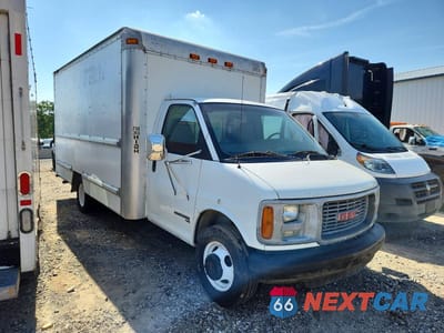 Czwarte zdjęcie samochodu z boku: 2001 GMC SAVANA - BOX TRUCK VIN:1GDHG31R911900495 - miniatura