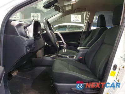Zdjęcie 7 z 13 samochodu: 2018 TOYOTA RAV4 LE VIN:JTMBFREV6JJ258177 - miniatura