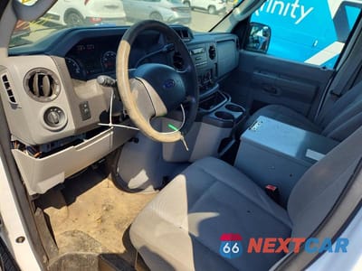 Zdjęcie 8 z 13 samochodu: 2013 FORD ECONOLINE E250 VAN VIN:1FTNE2EL8DDA49662 - miniatura