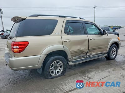 Trzecie zdjęcie samochodu z tyłu: 2004 TOYOTA SEQUOIA SR5 VIN:5TDBT44AX4S233302 - miniatura