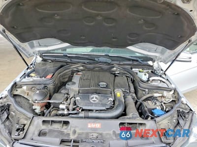 Zdjęcie 11 z 12 samochodu: 2014 MERCEDES-BENZ C 250 VIN:WDDGF4HB5EA964529 - miniatura