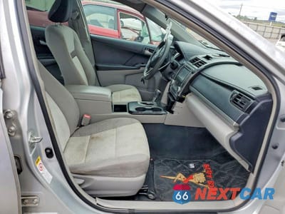 Zdjęcie 7 z 12 samochodu: 2012 TOYOTA CAMRY L VIN:4T1BF1FK3CU628701 - miniatura