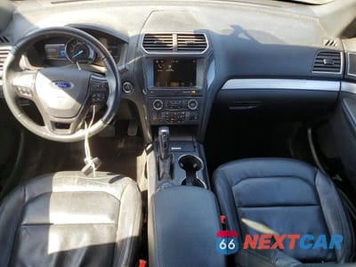 Zdjęcie 8 z 13 samochodu: 2017 FORD EXPLORER XLT VIN:1FM5K8D84HGE35620 - miniatura