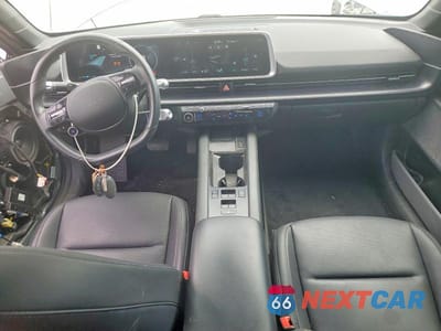 Zdjęcie 8 z 13 samochodu: 2023 HYUNDAI IONIQ 6 SEL VIN:KMHM34AA2PA023058 - miniatura