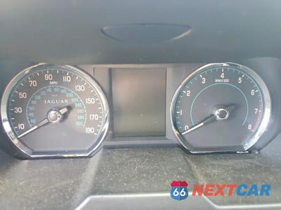 Zdjęcie 9 z 12 samochodu: 2012 JAGUAR XF VIN:SAJWA0FB9CLS59509 - miniatura