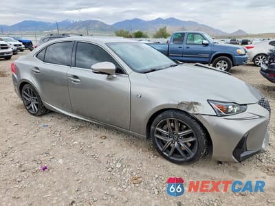 Czwarte zdjęcie samochodu z boku: 2017 LEXUS IS 200T VIN:JTHBA1D27H5047773 - miniatura