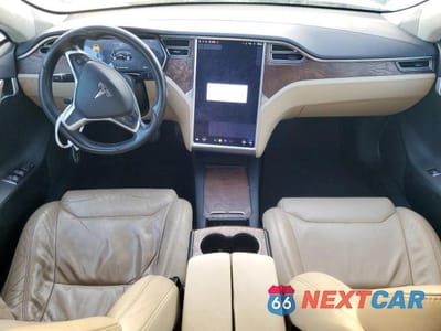 Zdjęcie 8 z 13 samochodu: 2017 TESLA MODEL S VIN:5YJSA1E16HF204389 - miniatura