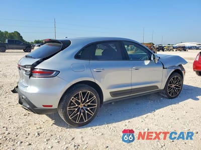 Trzecie zdjęcie samochodu z tyłu: 2024 PORSCHE MACAN BASE VIN:WP1AA2A58RLB01708 - miniatura