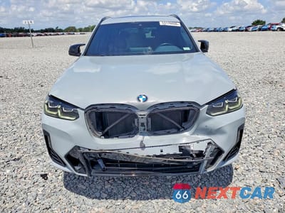 Piąte zdjęcie samochodu w środku: 2022 BMW X3 M40I VIN:5UX83DP04N9L14548 - miniatura