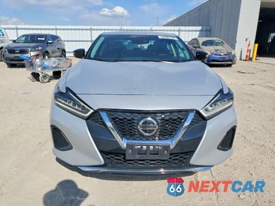 Piąte zdjęcie samochodu w środku: 2022 NISSAN MAXIMA SV VIN:1N4AA6CV9NC506028 - miniatura