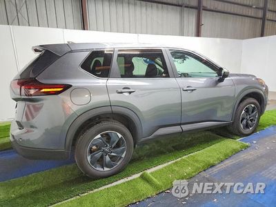 Trzecie zdjęcie samochodu z tyłu: 2024 NISSAN ROGUE SV VIN:5N1BT3BB3RC704393 - miniatura