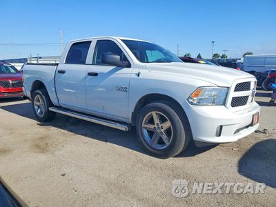 Czwarte zdjęcie samochodu z boku: 2018 RAM 1500 ST VIN:1C6RR7KG6JS252378 - miniatura