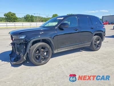 2023 JEEP GRAND CHEROKEE LAREDO 1C4RJHAGXPC560213 - główne zdjęcie licytacji z USA - miniatura