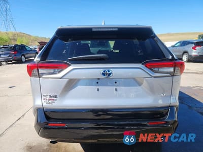 Zdjęcie 6 z 13 samochodu: 2021 TOYOTA RAV4 PRIME SE VIN:JTMAB3FV4MD059456 - miniatura