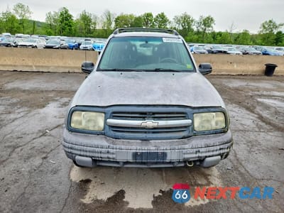 Piąte zdjęcie samochodu w środku: 2002 CHEVROLET TRACKER ZR2 VIN:2CNBJ734126931755 - miniatura