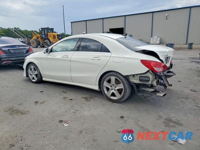 Drugie zdjęcie samochodu z przodu: 2014 MERCEDES-BENZ CLA 250 VIN:WDDSJ4EB7EN104962 - miniatura