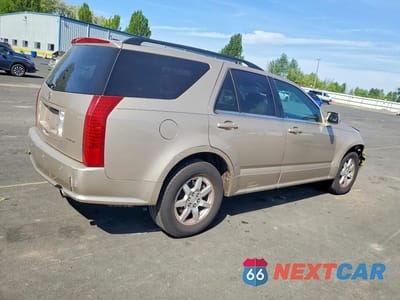 Trzecie zdjęcie samochodu z tyłu: 2006 CADILLAC SRX VIN:1GYEE637260156188 - miniatura