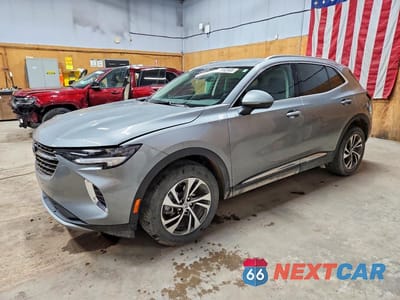 2023 BUICK ENVISION ESSENCE LRBFZPR49PD199050 - główne zdjęcie licytacji z USA - miniatura