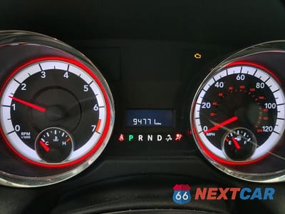 Zdjęcie 9 z 13 samochodu: 2011 DODGE GRAND CARAVAN MAINSTREET VIN:2D4RN3DG4BR626776 - miniatura