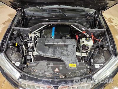 Zdjęcie 12 z 13 samochodu: 2016 BMW X5 XDR40E VIN:5UXKT0C57G0S76627 - miniatura