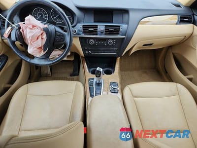 Zdjęcie 8 z 13 samochodu: 2013 BMW X3 XDRIVE28I VIN:5UXWX9C51D0A15888 - miniatura